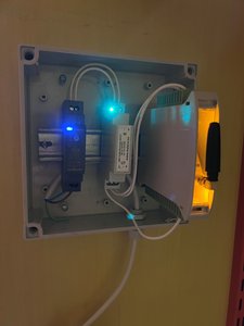 yxnerum-hotell-installerte-temperaturalarm bildeserie. Bilde 3